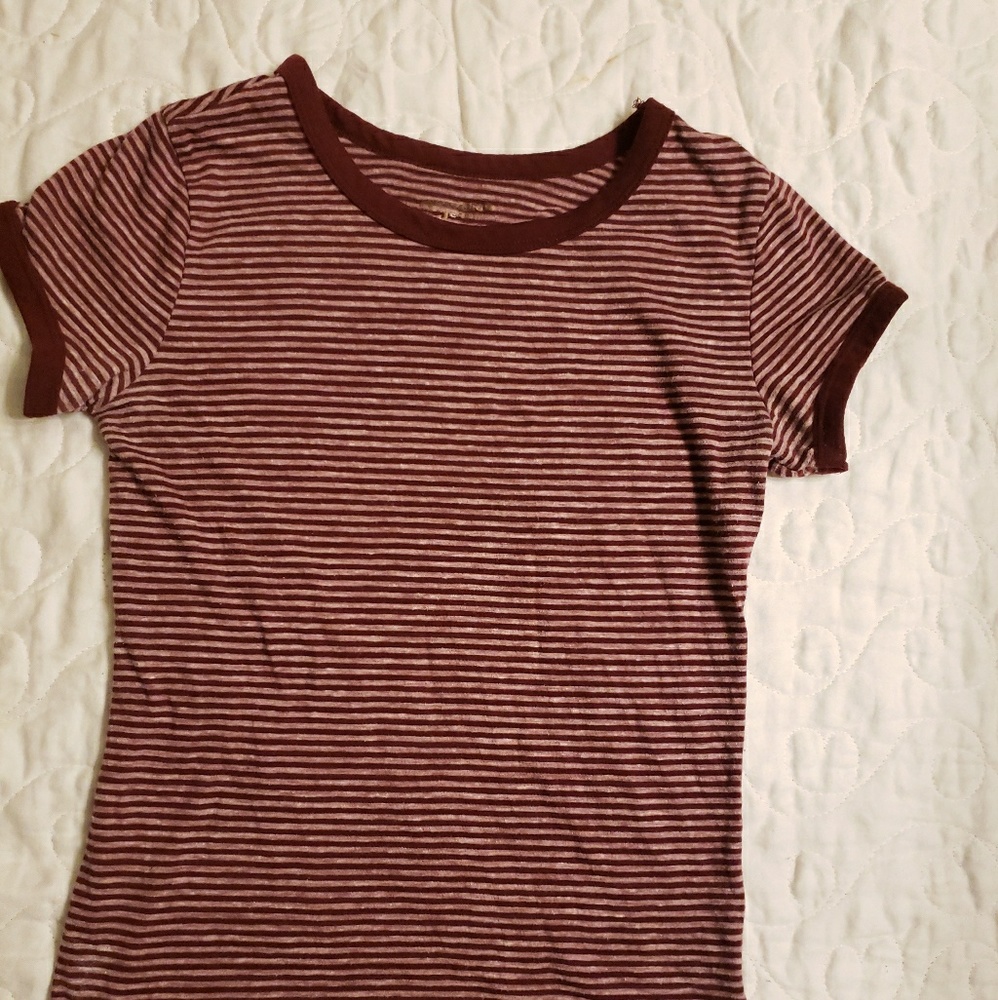 Burgundy striped Tee